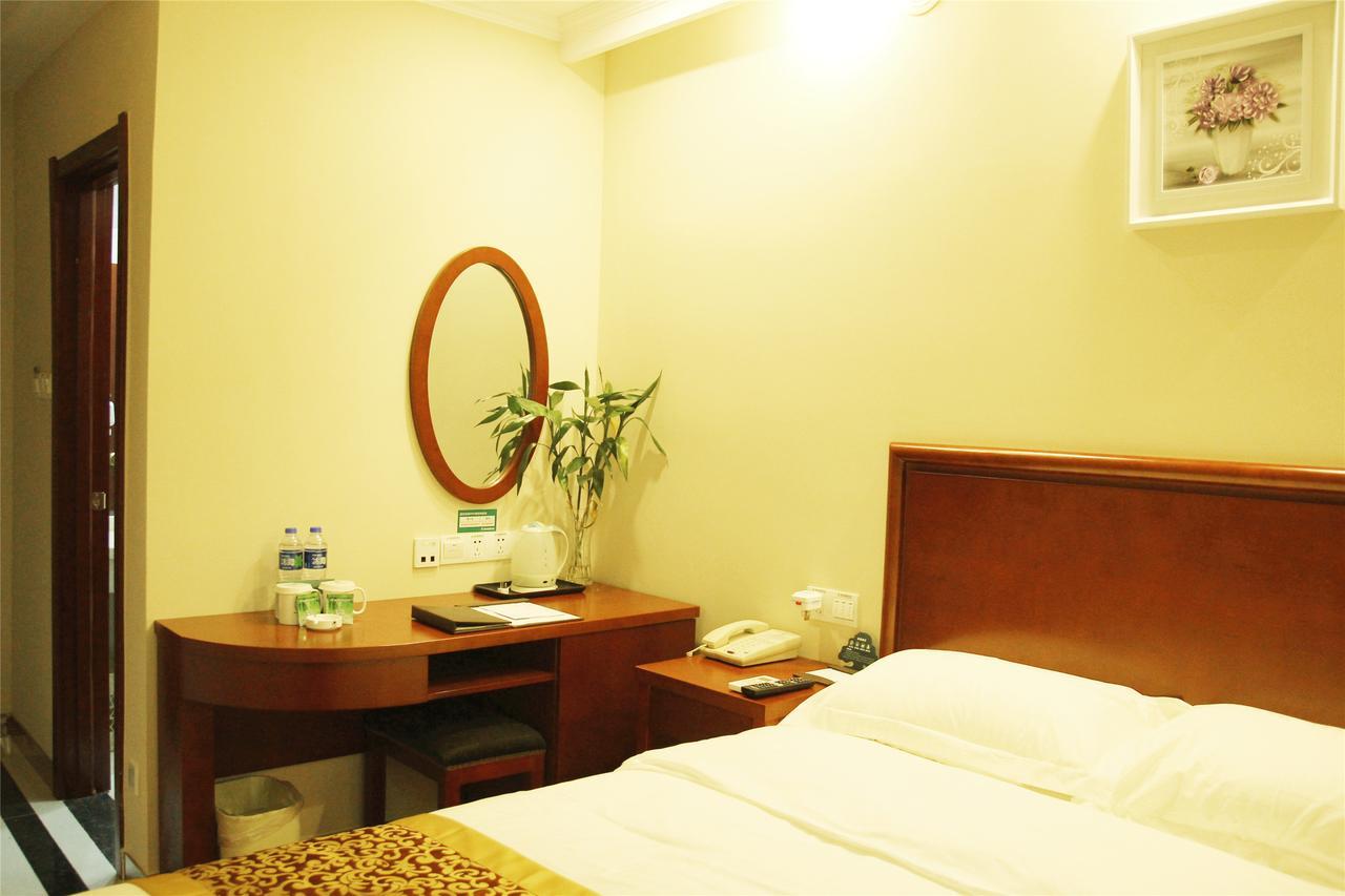 Greentree Alliance Shandong Zibo Zhangdian Xiaoshangpin Renmin Road Hotel المظهر الخارجي الصورة